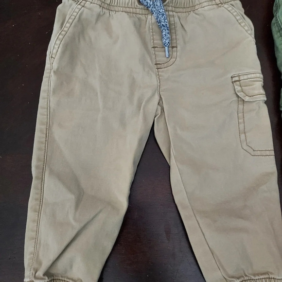 Carter's Lot of 2 Cargo Pants - Khaki and Green Color Size 9 Months - Picture 2 of 7